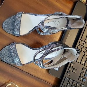 Jessica Simpson JS-ELEPINA